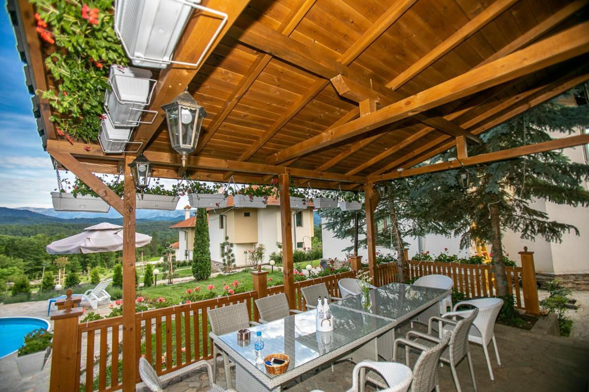 Vila Gardenia Gumostnik Kültér fotó