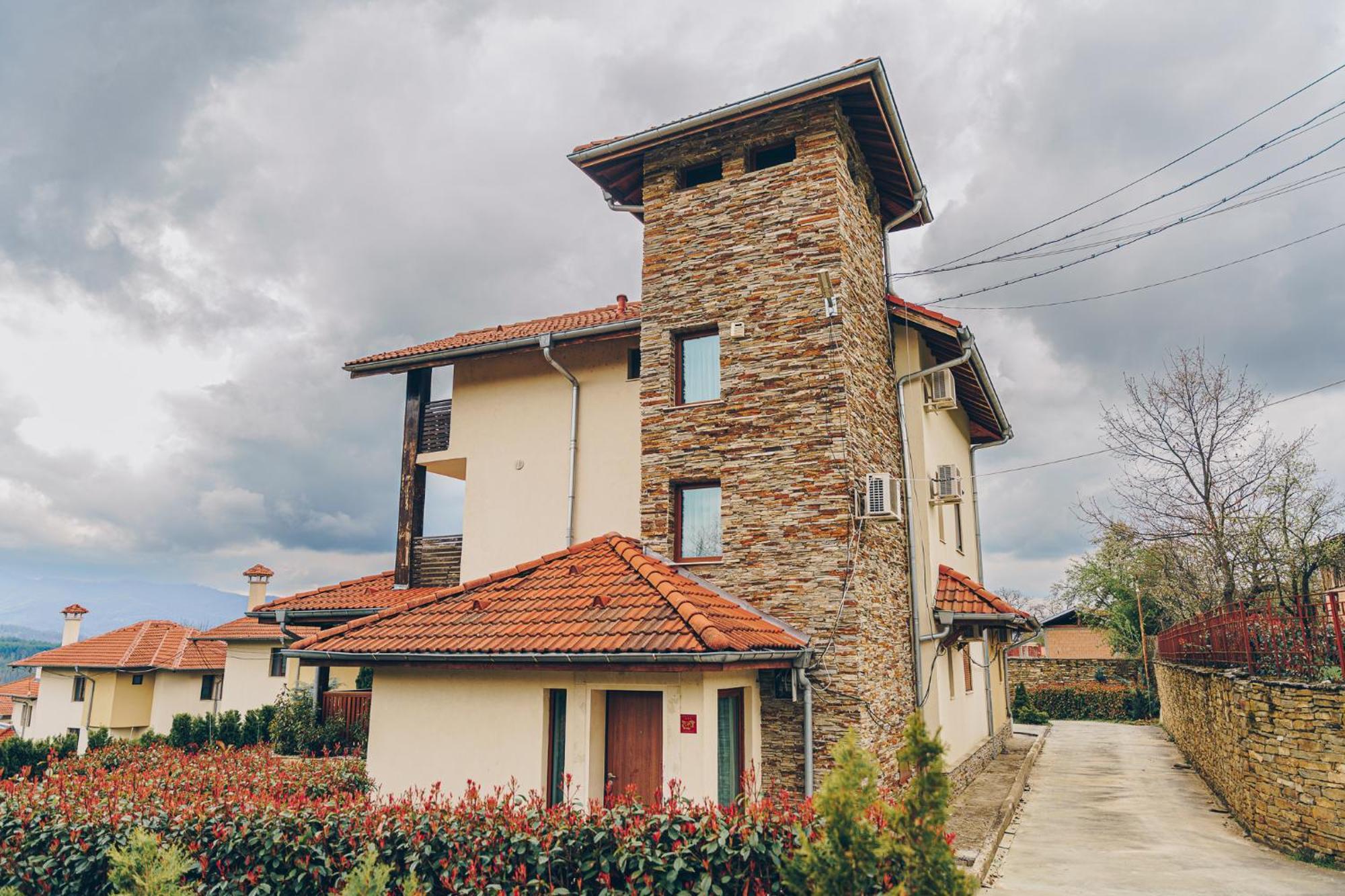 Vila Gardenia Gumostnik Kültér fotó