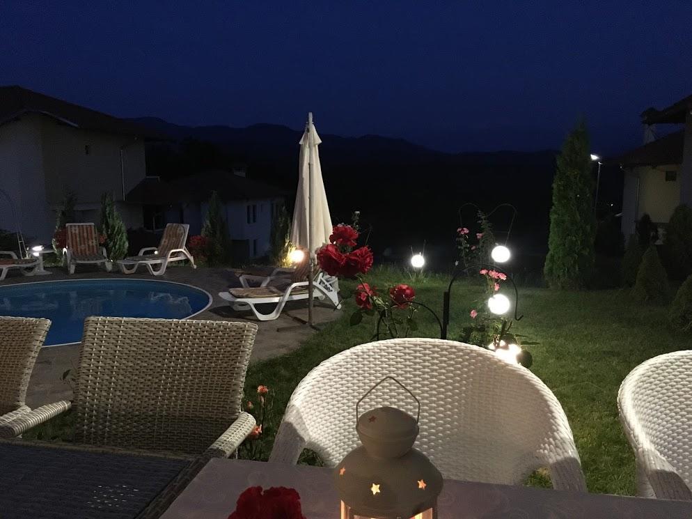 Vila Gardenia Gumostnik Kültér fotó